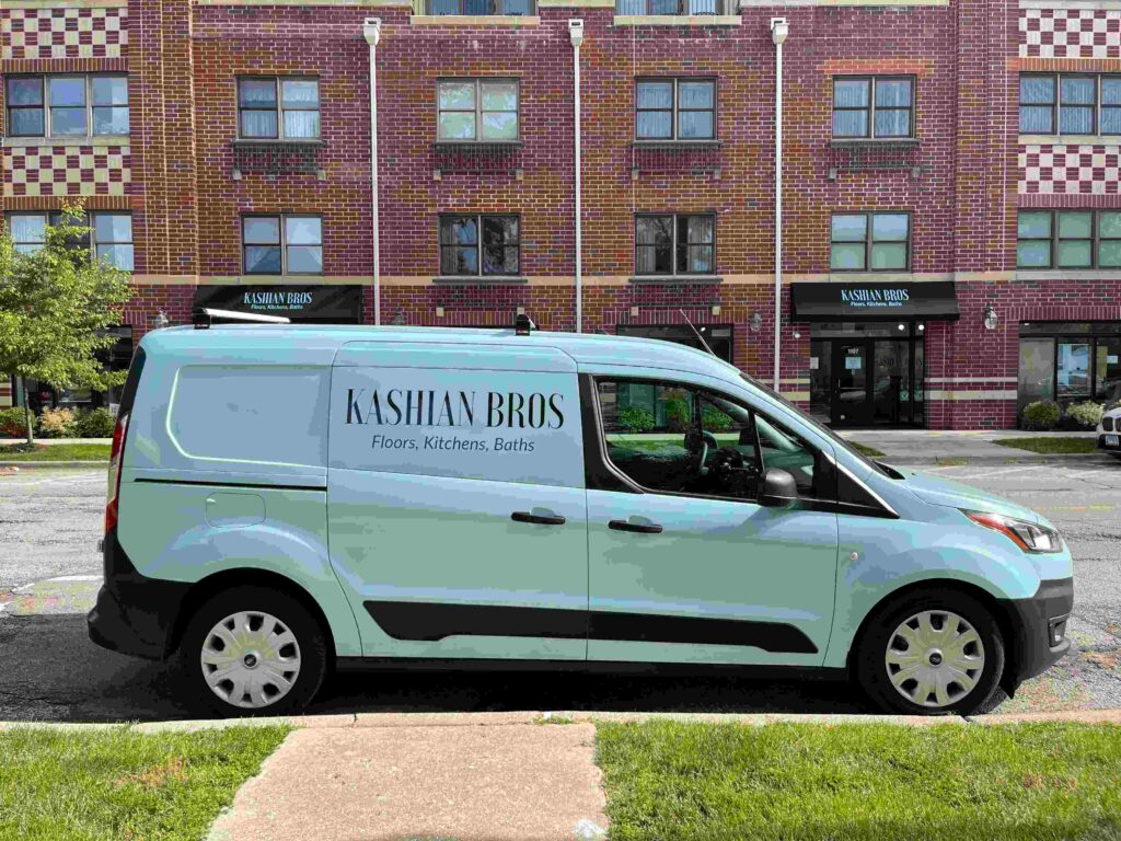 Kashian Bros - Visit our showroom (1)